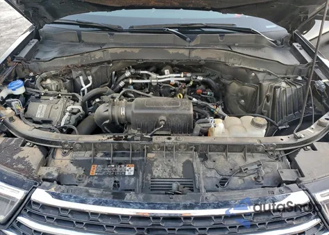 2023 Ford Explorer Xlt z USA, uszkodzony, nr VIN 1FMSK7DH2PGB88464